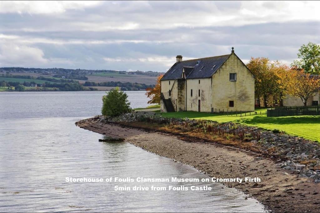 Foulis Cottage, Foulis Estate, Highland Scotland Ardullie Exteriör bild